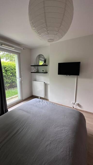 Appartement A Fleury-Merogis Proche De Paris Exterior foto