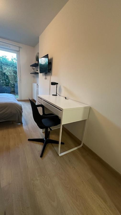 Appartement A Fleury-Merogis Proche De Paris Exterior foto